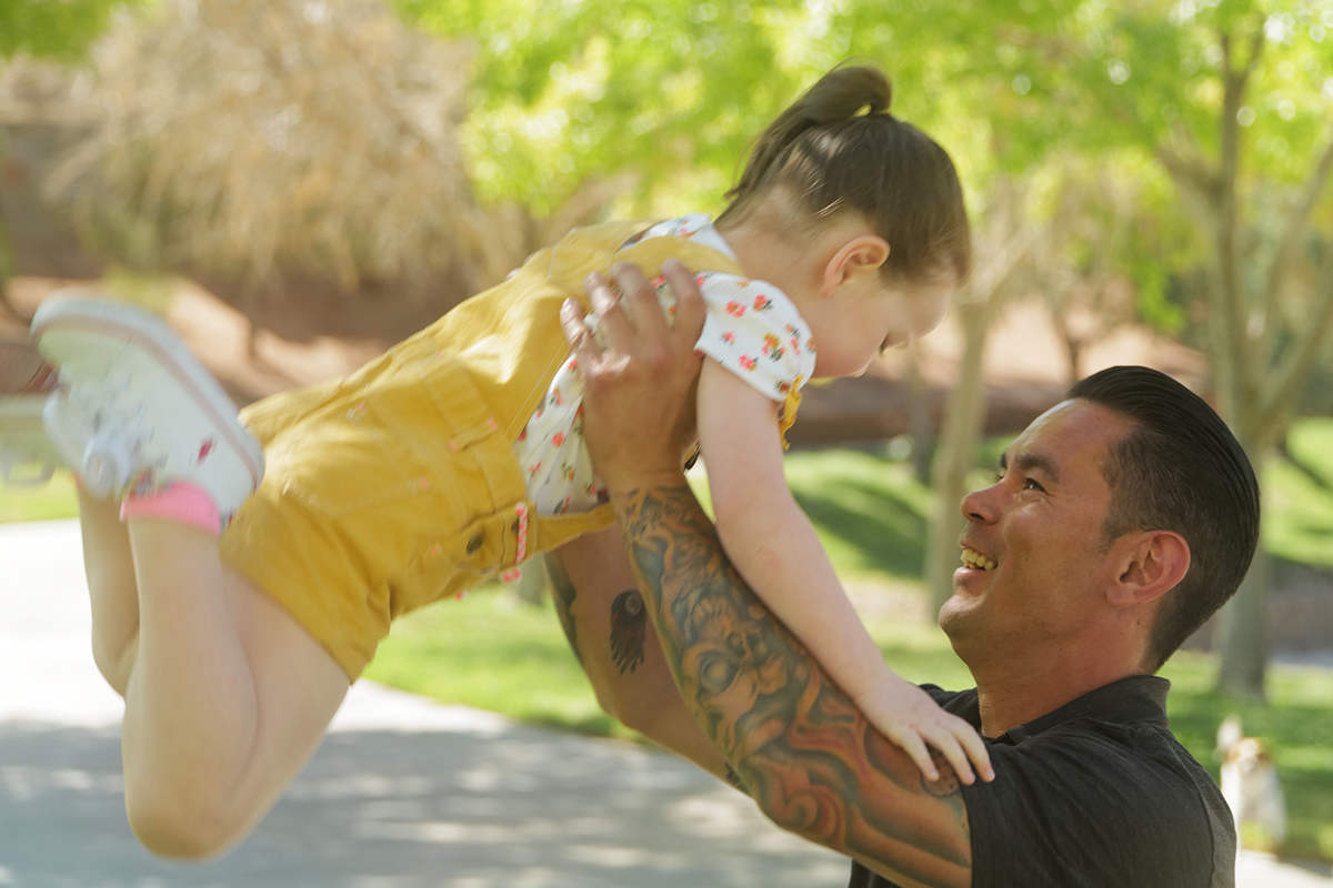 Veteran Finds Renewal in Recovery and a Daughter’s Hugs 